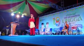 Qobil pukau masyrakat Lingga di malam HUT Kabupaten Lingga (Foto : Wandy)