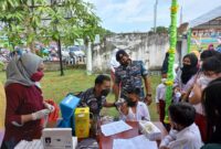 TNI AL Dabo Singkep Vaksinasi Anak Usia 6-11 Tahun (Foto : Wandy)