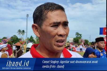 Camat Singkep Apresiasi Kemeriahkan Pelaksanaan Pawai Pembangunan