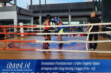 DANPUSLATPURMAR 9 Tinjau Kesiapan Atlet King Boxing Lingga