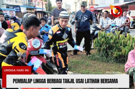 Pembalap Lingga Berbagi Takjil Usai Latihan Bersama