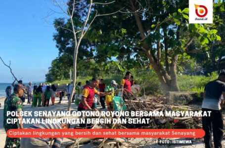 Polsek Senayang Gotong Royong Bersama Masyarakat Ciptakan Lingkungan yang Bersih dan Sehat