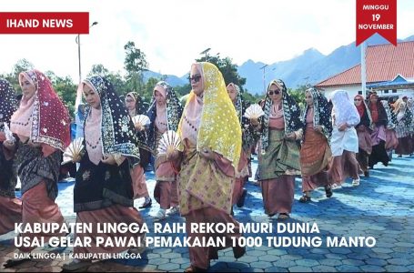 Kabupaten Lingga Raih Rekor MURI Usai Gelar Pawai Pemakaian 1000 Tudung Manto