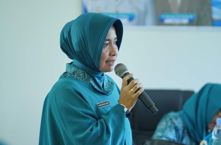  Ketua TP PKK Kabupaten Lingga Gelar Rapat Koordinasi dan Evaluasi Program Kerja di Kecamatan Lingga Timur