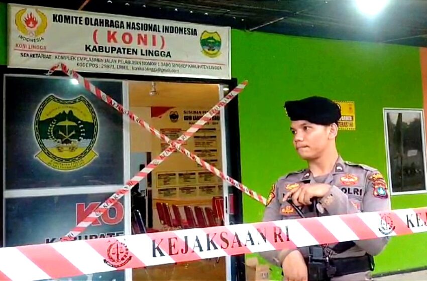  Mengejutkan, Tim Pidsus Kejari Lingga Temukan Dokumen Penting di Lemari Sekretaris Saat Geledah Kantor KONI