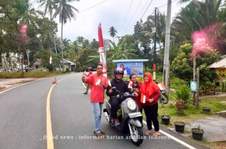 Bidan Polindes Kote Sakti Bangkitkan Semangat Nasionalisme dengan Pembagian Bendera Merah Putih Mini