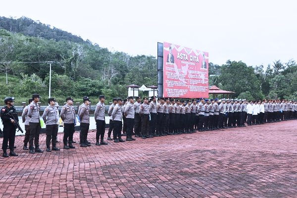 Kapolres Lingga Pimpin Apel Pagi, Tekankan Dukungan Terhadap Program Asta Cita dan Persiapan Pilkada 2024 | foto: ist