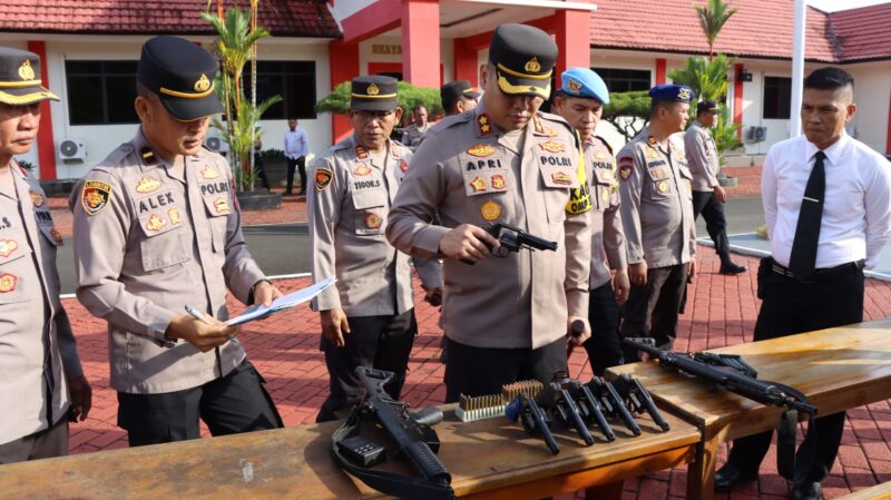 AKBP Apri Fajar Hermanto Pimpin Pengecekan Senjata Api Inventaris Polres Lingga dan Polsek Jajaran | f. Humas Polres Lingga