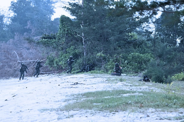 3 Satuan Elit TNI AL Gelar Latihan Operasi Dukungan Pasukan Khusus di Dabo Singkep | f. Dok.