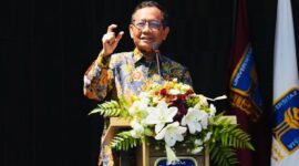 Mantan Menteri Koordinator Bidang Politik Hukum dan Keamanan (Menkopolhukam), Mahfud MD | f. IG @mohmahfudmd