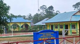 SMP Negeri 3 Lingga Kini Dilengkapi Tower Repeater