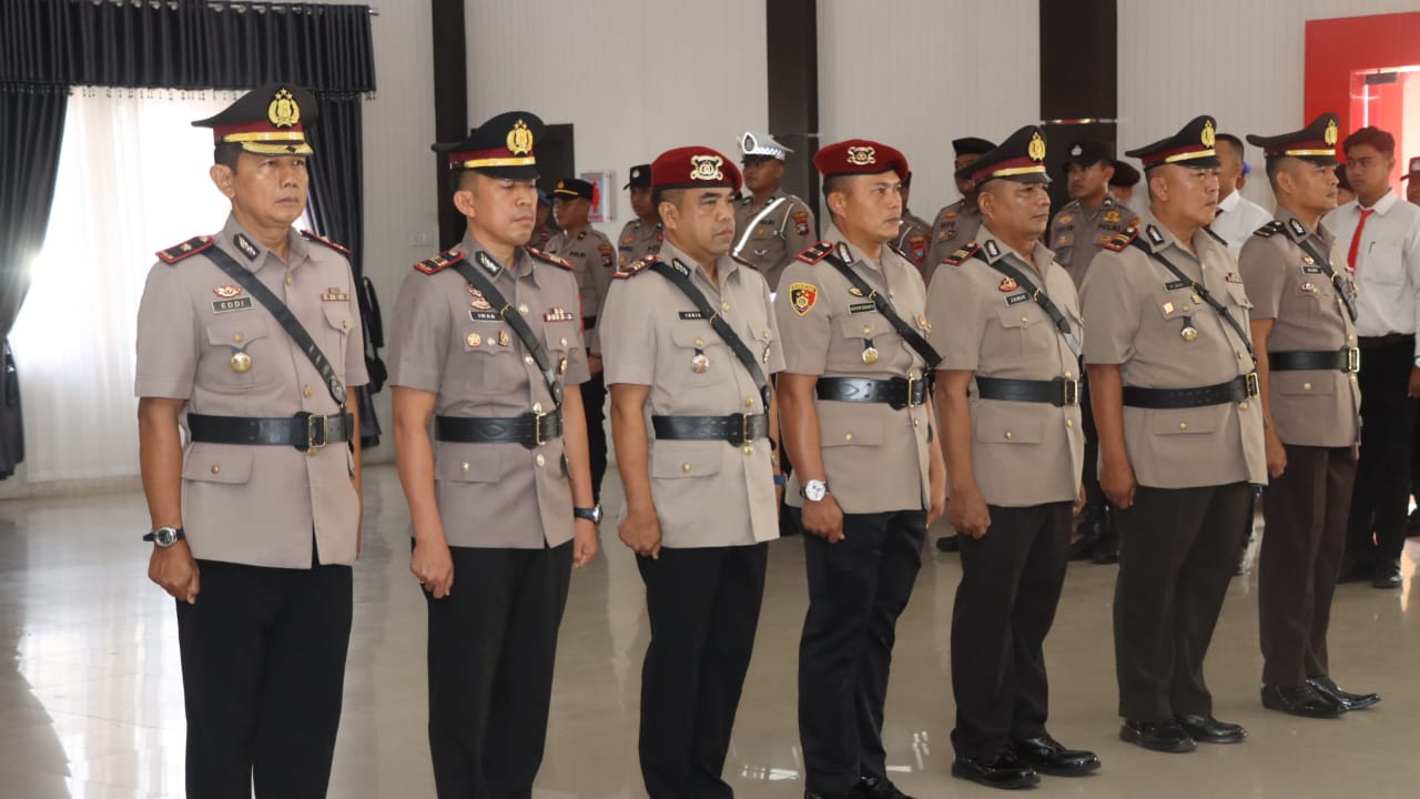 AKBP. Apri Fajar Hermanto Pimpin Sertijab Pejabat Utama Polres Lingga: IPTU. Maidir Jabat Kasat Reskrim | f. Humas Polres Lingga