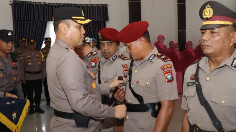 AKBP. Apri Fajar Hermanto Pimpin Sertijab Pejabat Utama Polres Lingga: IPTU. Maidir Jabat Kasat Reskrim | f. Humas Polres Lingga