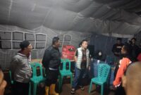 Kadinsos Lingga bersama stakeholder terkait mendengar arahan langsung dari Bupati Lingga terkait banjir ROB di ibukota Kabupaten Lingga | f. Dinsos Lingga