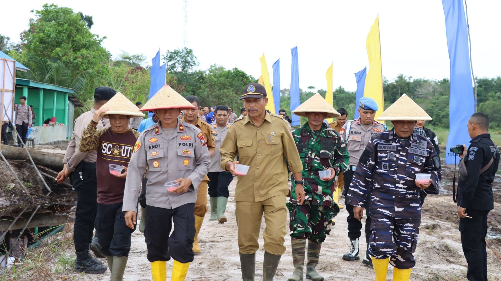 Polres Lingga Ikut Launching Penanaman Jagung Serentak 1 Juta Hektar Secara Virtual | f. Humas Polres Lingga