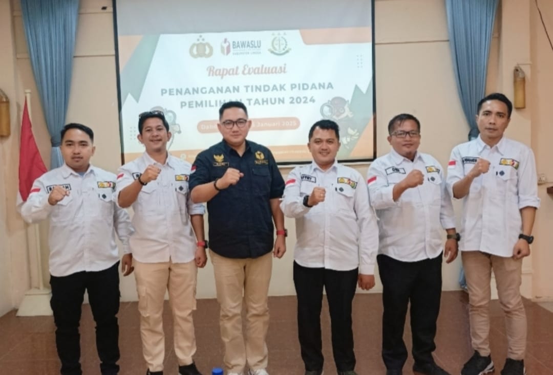 Bawaslu Lingga Beri Penghargaan kepada Polres Lingga atas Sinergi dalam Pengamanan Pilkada 2024 | f. Bawaslu Lingga