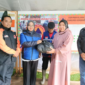 Ketua DPRD Lingga Maya Sari Tinjau dan Bantu Warga Terdampak Banjir ROB di Ibu Kota Kabupaten