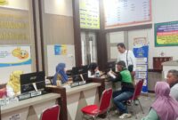 Suasana Ruang Pelayanan Disdukcapil Lingga | f. VW