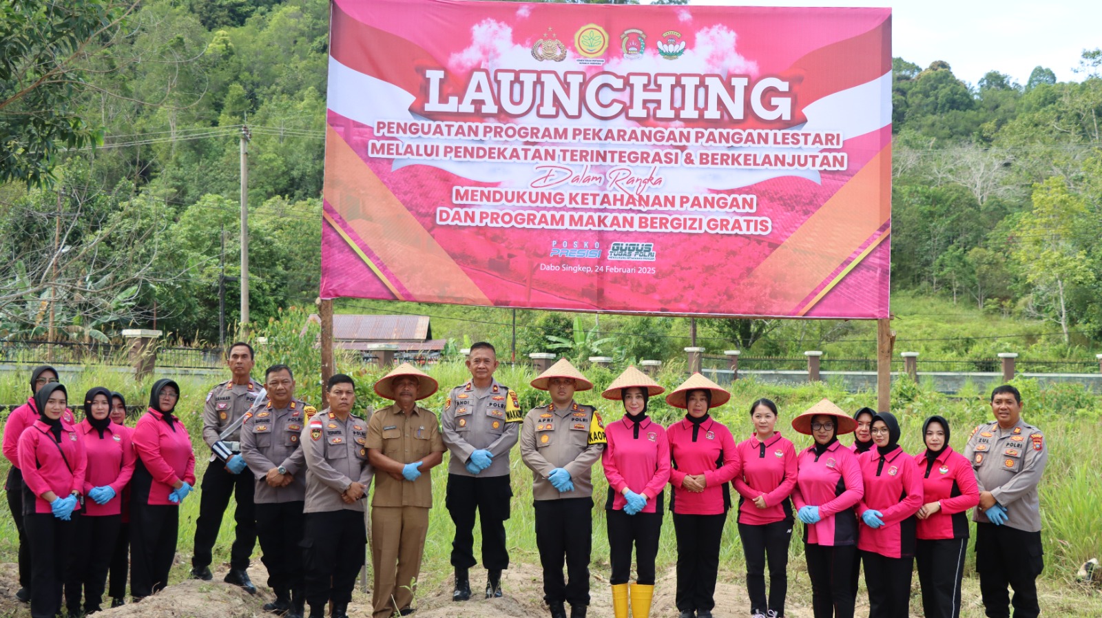 Ketua Bhayangkari Cabang Lingga Ikuti Launching Penguatan Program P2L Secara Virtual dari Akpol Semarang | f. Humas Polres Lingga