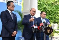 Menteri Investasi dan Hilirisasi/Kepala BKPM Rosan Roeslani memberikan keterangan pers kepada awak media di kompleks Istana Kepresidenan Jakarta, pada Senin, 24 Februari 2025. Foto: BPMI Setpres/Cahyo