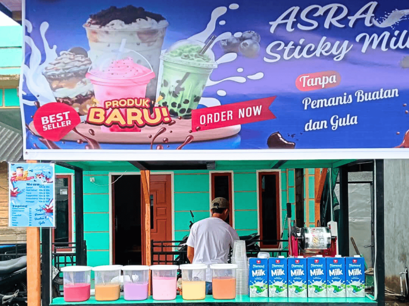 Asra Sticky Milk Hadir di Dabo Singkep, Pilihan Minuman Sehat dan Nikmat untuk Berbuka Puasa | f. Win