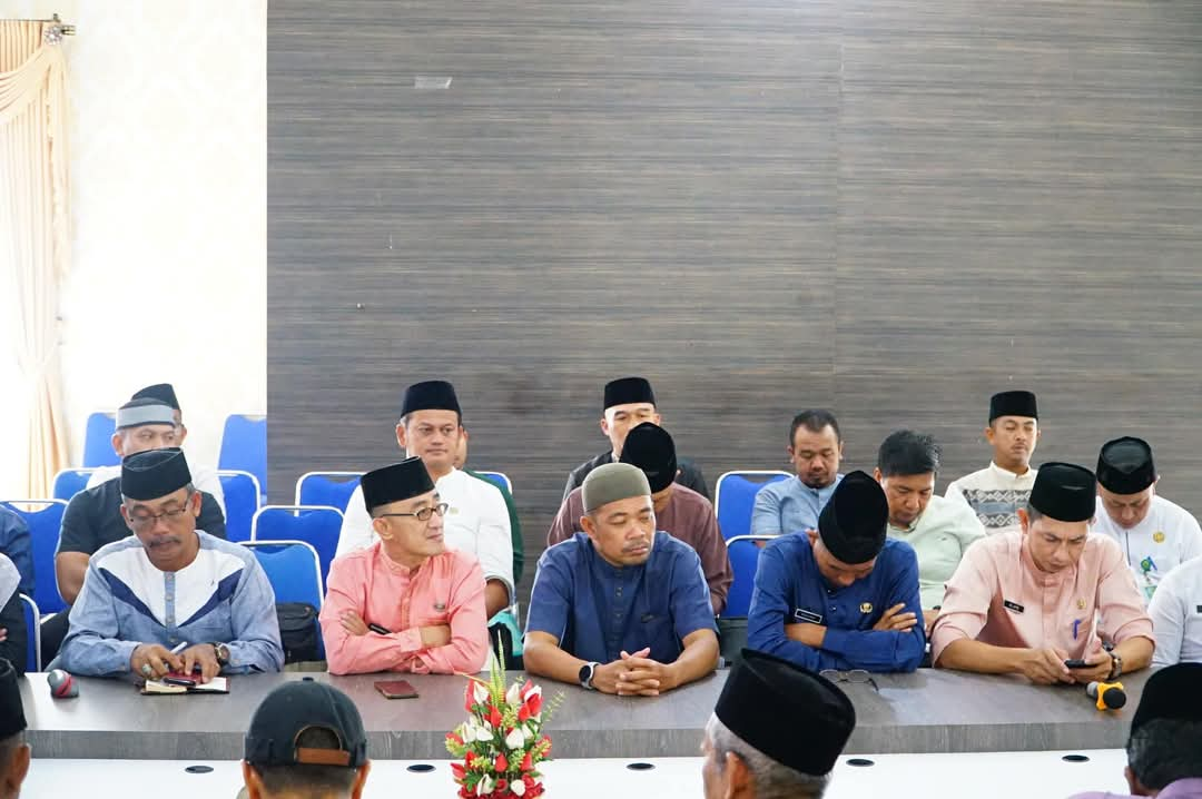 Bupati dan Wakil Bupati Lingga Gelar Rakor Perdana: Fokus Maksimalkan Anggaran dan Sinkronisasi Visi Misi | f. Diskominfo Lingga