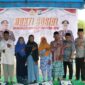 Polres Lingga Gelar Bakti Sosial HUT ke-20 Polda Kepri, Salurkan 81 Paket Sembako untuk KAT Sungai Buluh | f. Humas Polres Lingga