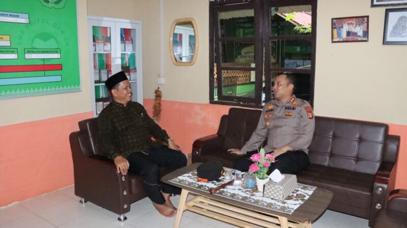 Kapolres Lingga Kunjungi Pimpinan PCNU, Pererat Silaturahmi di Bulan Ramadhan | f. Humas Polres Lingga