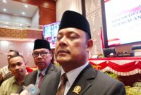 Ketua DPRD Kepri, Iman Sutiawan | f. Cahyo