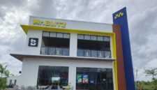 Kedai cepat saji Mr. Blitz Cabang Batu 10 Tanjungpinang | f. Cahyo