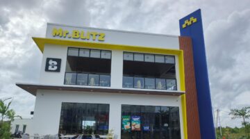 Kedai cepat saji Mr. Blitz Cabang Batu 10 Tanjungpinang | f. Cahyo