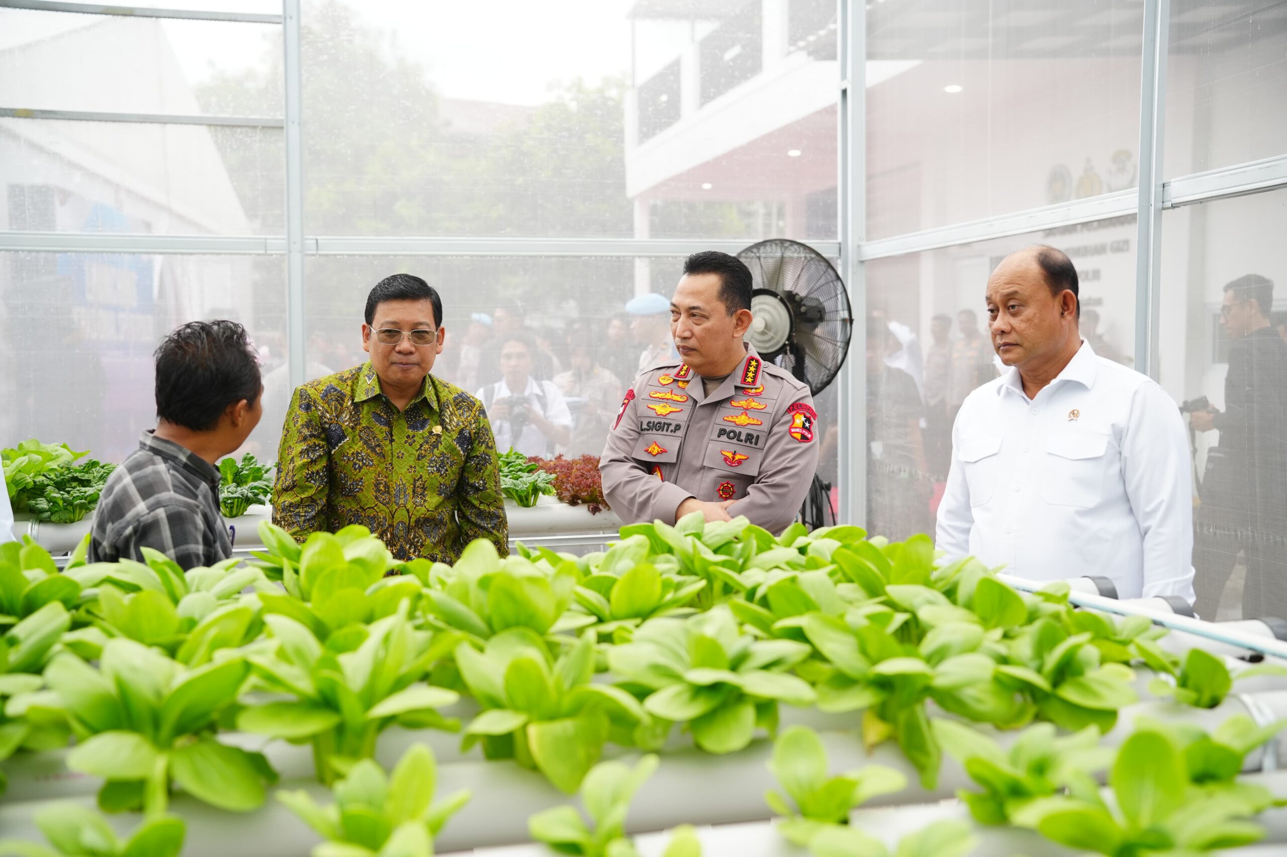 Gerak Nyata Polri Wujudkan Asta Cita, 20 SPPG Siap Distribusikan MBG | f. Ist