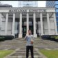Ketua Jaringan Pengawas Kebijakan Pemerintah (JPKP) Tanjungpinang, Budi Prasetyo yang juga merupakan putra asli Kabupaten Lingga saat berada di Gedung MK Jakarta | f. pras