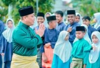 Pemerintah Kabupaten Lingga menggelar upacara peringatan Hari Pendidikan Nasional (Hardiknas) 2025 dengan khidmat di halaman Kantor Bupati Lingga, Jumat (2/5/2025) | f. Diskominfo lingga