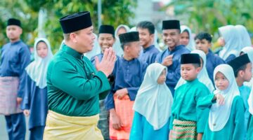 Pemerintah Kabupaten Lingga menggelar upacara peringatan Hari Pendidikan Nasional (Hardiknas) 2025 dengan khidmat di halaman Kantor Bupati Lingga, Jumat (2/5/2025) | f. Diskominfo lingga