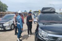 Kantor Pelayanan Utama Bea dan Cukai (KPU BC) Tipe B Batam bekerja sama dengan Lantamal IV TNI AL berhasil menyita 3.530.100 batang rokok tanpa pita cukai di Pelabuhan Punggur, Kamis (15/5/2025) | f. Red