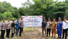 Kapolres Lingga Pimpin Peletakan Batu Pertama Pembangunan Pos Polisi di Desa Pekajang | f. Ist