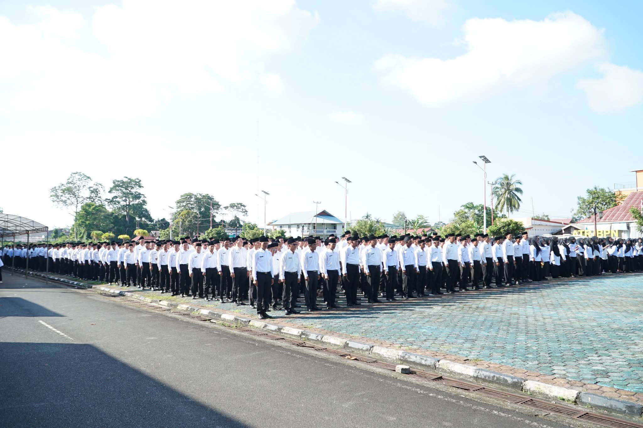1158 Pegawai P3K di Kabupaten Lingga Terima SK | f. Red