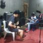 Bukan Sekadar Libur: Camat Singkep Barat dan Komunitas LMG Ledakkan Energi Positif Lewat Musik | f. Vatawari