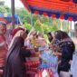 Diserbu Sejak Fajar, Bazar Murah Singkep Barat Jadi Pelipur Lara Warga Menjelang Idul Adha | f. Red