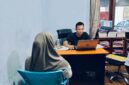 Tersangka SR sedang diperiksa oleh tim penyidik satreskrim polres lingga beberapa waktu lalu | f. Red
