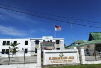 Kantor Kejaksaan Negeri Lingga | f. Vatawari