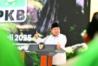 Presiden Prabowo Subianto menegaskan komitmennya terhadap pelaksanaan Pasal 33 Ayat 2 Undang-Undang Dasar 1945 dalam sambutannya pada Peringatan Hari Lahir ke-27 Partai Kebangkitan Bangsa (PKB) pada Rabu, 23 Juli 2025 di Jakarta Convention Center. Foto: BPMI Setpres