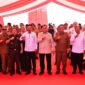 Pemerintah melalui Desk Koordinasi Peningkatan Penerimaan Devisa Negara (PPDN), secara resmi meluncurkan program Pemanfaatan Sisa Stockpile Bijih Bauksit di Provinsi Kepulauan Riau, Senin (28/07/2025) | f. Kejati Kepri