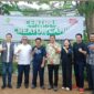 Wagub Nyanyang foto bersama penyelenggara Pelatihan Digital Creator Camp Batch II. Turut hadir mantan Menpan-RB 2016-2018 Asman Abnur | f. Diskominfo Kepri