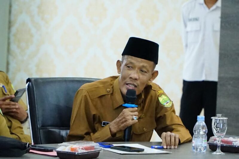 Sekretaris Daerah Kabupaten Lingga, Armia | f. Diskominfo Lingga