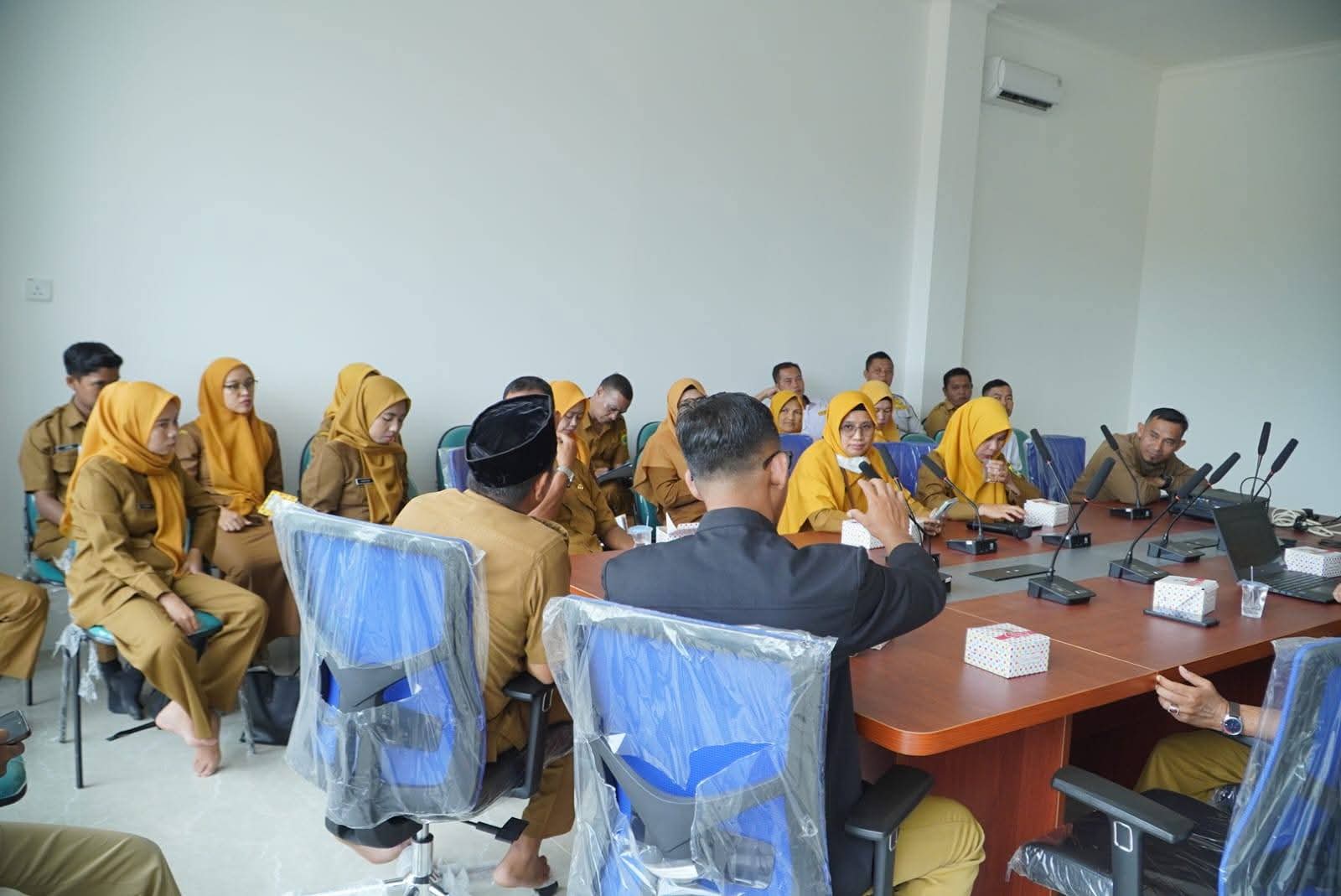 Rapat Evaluasi Gerakan Tanam Cabai: Langkah Serius Pemkab Lingga Tekan Inflasi Pangan | f. Diskominfo Lingga