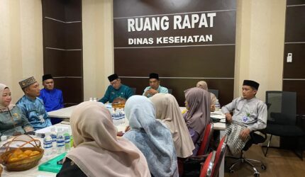 Pemkab Lingga Gelar Pertemuan Bersama Kepala Puskesmas, Wabup Tekankan Integrasi Pelayanan Kesehatan | f. Diskominfo Lingga