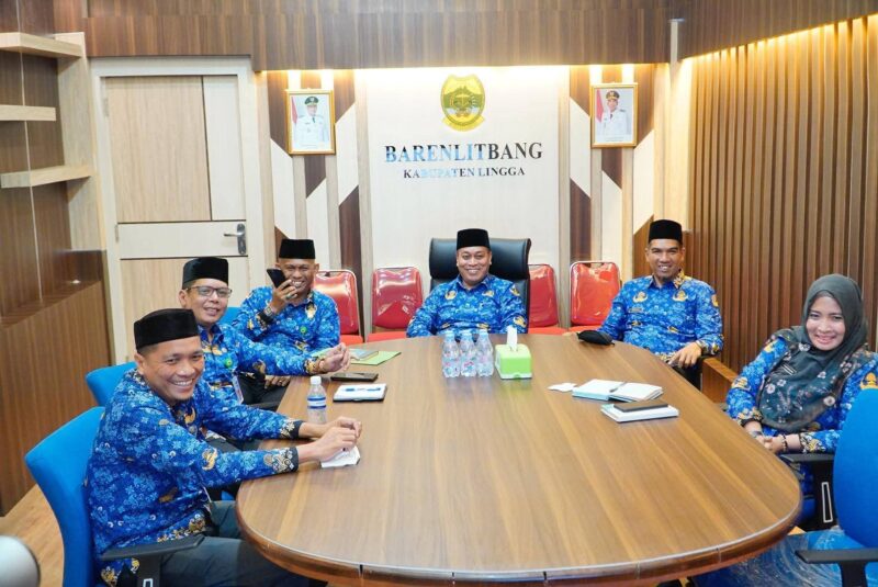 Bupati dan Wabup Lingga Hadiri Rakorda Bangga Kencana dan Percepatan Penurunan Stunting Kepri 2025 | f. Diskominfo Lingga