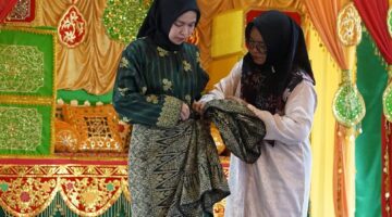 Dinas Kebudayaan Lingga Tegaskan Jati Diri Lewat Sosialisasi Baju Kurung Melayu | Diskominfo Lingga
